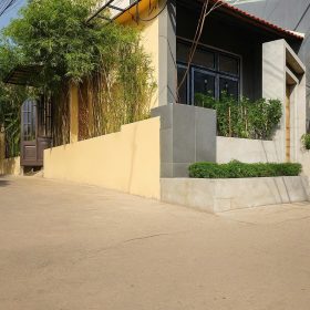 NHÀ LÔ GÓC KIỆT Ô TÔ THÔNG, ĐƯỜNG TRẦN ĐÌNH TRI, LIÊN CHIỂU, ĐÀ NẴNG - DIỆN TÍCH 80M² NGANG 17M