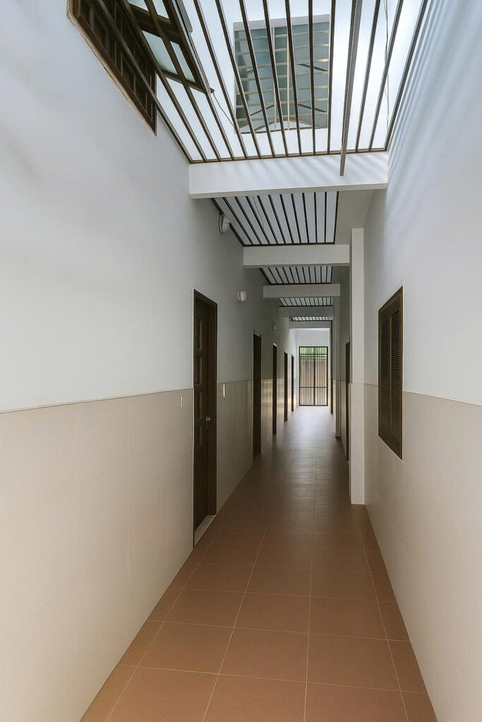 gen-h-z7130332033716_86183b212647667bd8ca1c66ee4701f9-683x1024 gen h z7130332033716 86183b212647667bd8ca1c66ee4701f9 683x1024 1