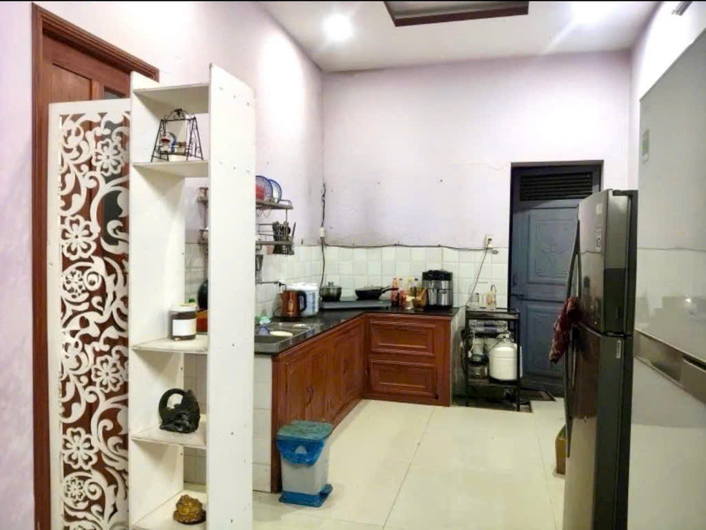 ban-nha-2-mat-tien-bau-nang-1-lien-chieu-da-nang-140m2-6x24-duong-5-5m-le-3m-co-phong-cho-thue-1 ban nha 2 mat tien bau nang 1 lien chieu da nang 140m2 6x24 duong 5 5m le 3m co phong cho thue 1