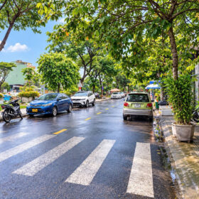 ban nha cap 4 lo goc yen khe 2 thanh khe da nang 100m2 5x20m duong 7 5m gan bien co dong tien cho thue 3